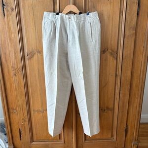 Classic Pleated Women’s Dress Pants in Light Beige Linen